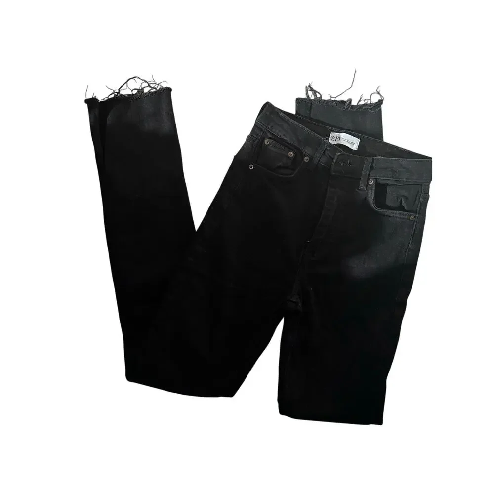 Zara Black Coated Straight Leg Jeans Frayed Hem Size US 2 EU 34 High Rise - Picture 3 of 7